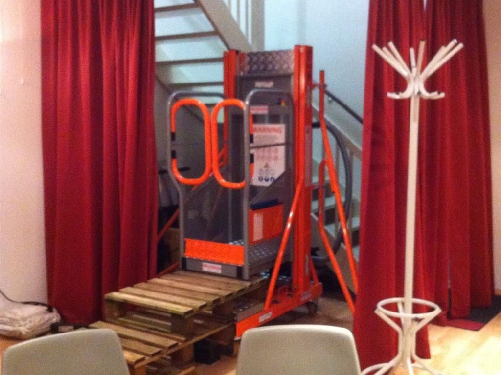 h0tfLeRkyUOiaTD2zU2qQ_5425127