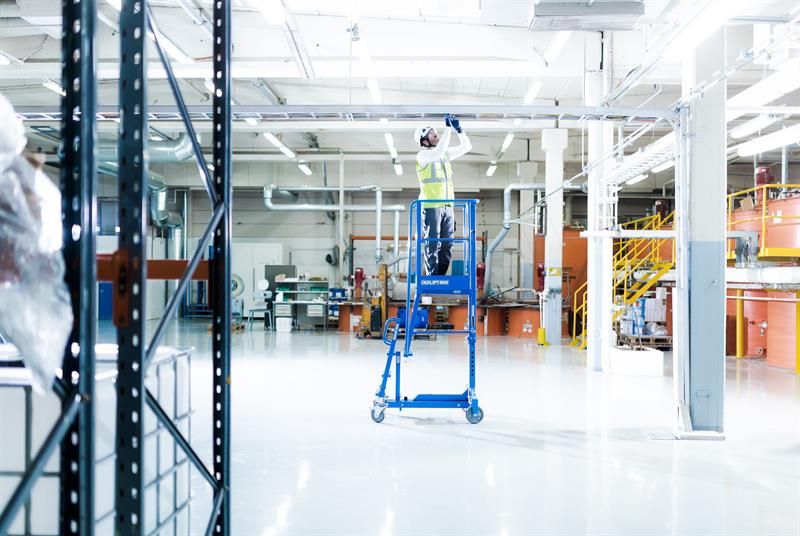 ixolift steigerladderspecialist__0753228.jpg