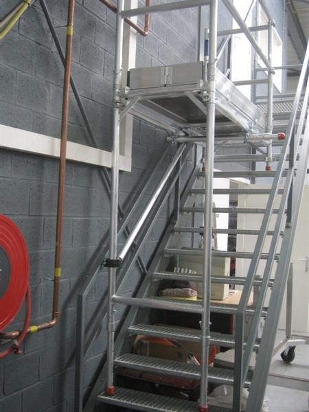 Trapgat steiger- opgebouwd Steiger Ladderspecialist.