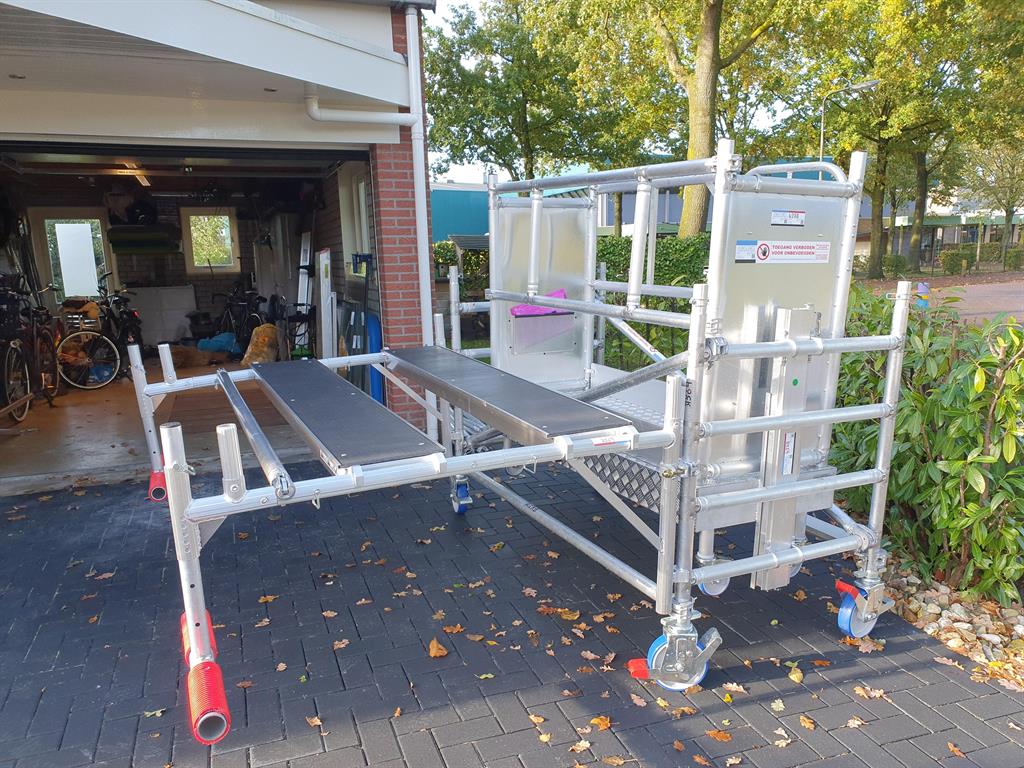 hoogwerker-rolsteiger-de-alulift-met-uitwijkconsole-steiger-ladderspecialist-sietse-booi_1