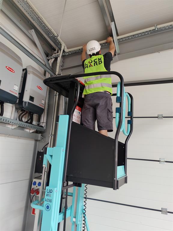 Hoogwerker Up Lift 5 Carry, veilig werken op hoogte!.