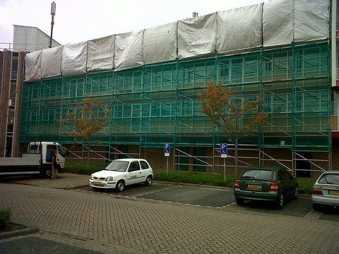 Gevelsteiger 75 cm 10 x 8 meter - 80m2 met gaas, ingepakt.