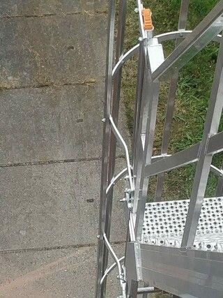 Kooiladder met aluminium dakladder-vast leuningwerk