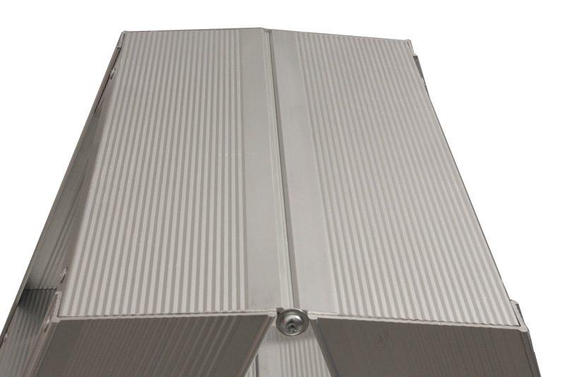 superproindustrietrapdetailsteigerladderspecialist